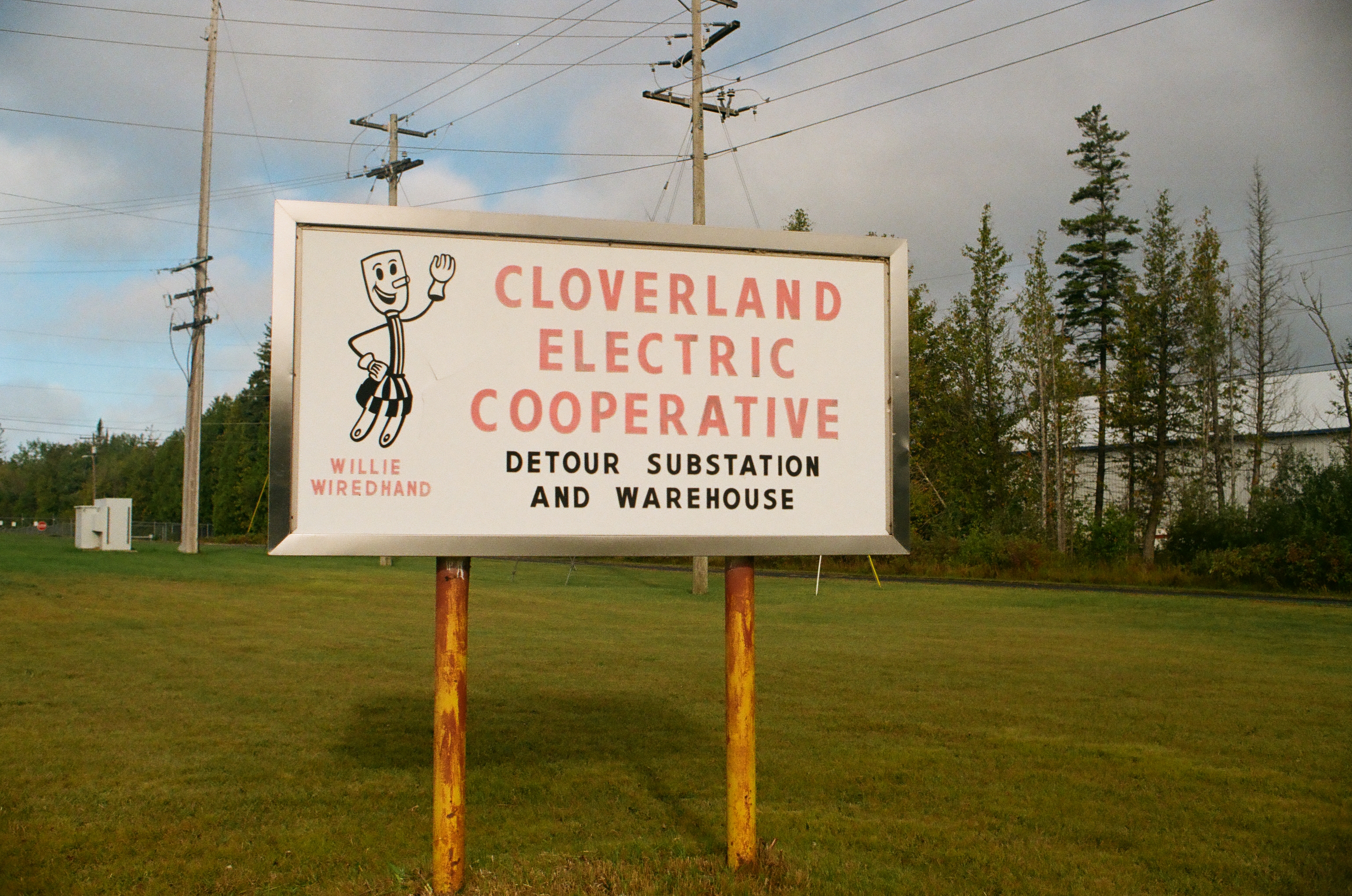 Willie Wirehand cooperative